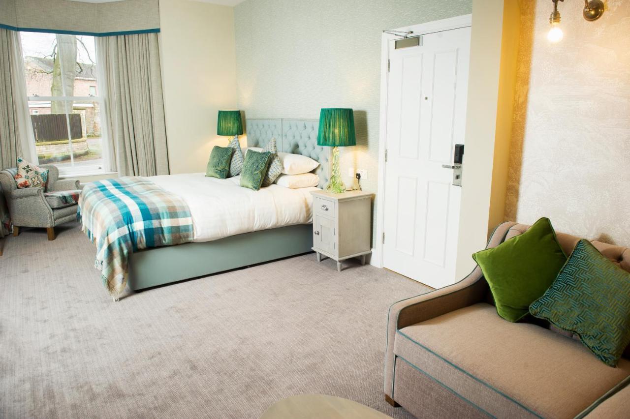 Crown Hotel Wetheral Carlisle  Eksteriør billede